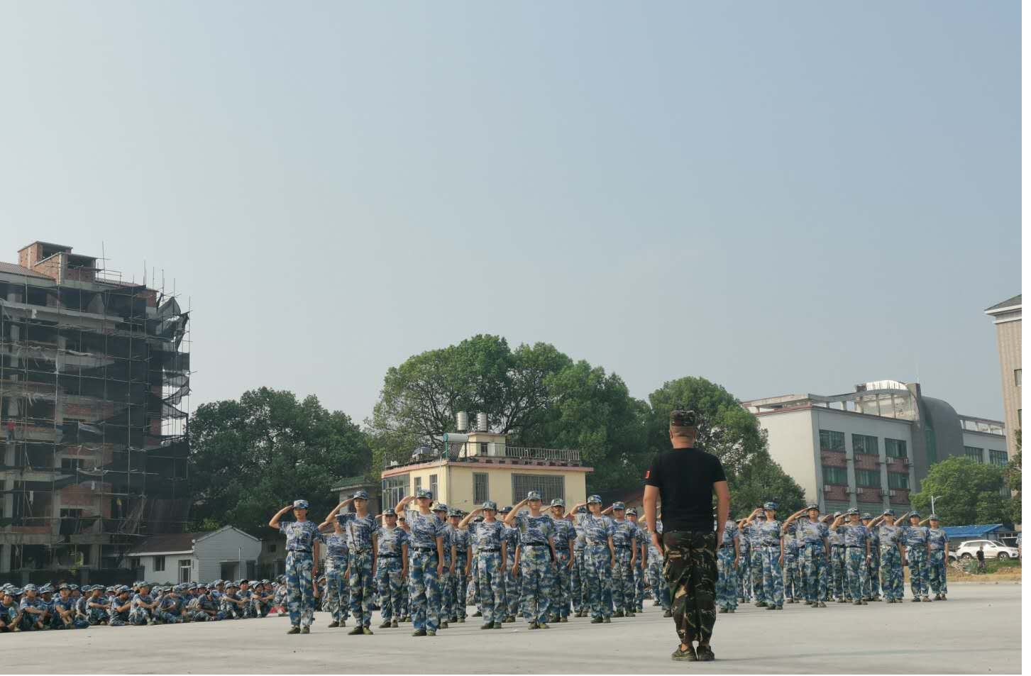 軍歌奏響  共筑強(qiáng)國(guó)夢(mèng)(圖2)