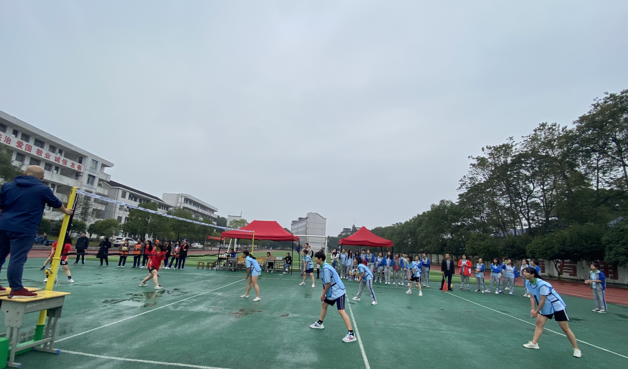 益陽市衛(wèi)生職業(yè)技術(shù)學(xué)校榮獲益陽市中職文明風(fēng)采大賽女子排球賽三等獎(圖1)