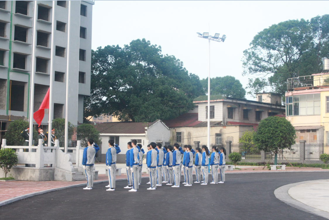共學黨史 共頌黨恩——我校隆重舉行升旗儀式(圖4)